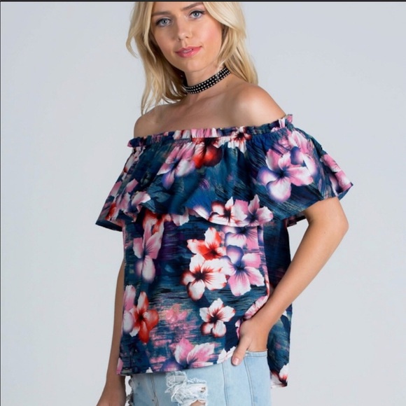 ⚡️1 LEFT⚡️ Off the Shoulder Tropical Top - Picture 4 of 8